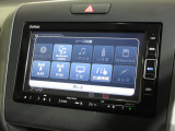 ナビゲーションは純正メモリーナビ(VXM-234VFi)を装着しております。AM、FM、CD、DVD再生、Bluetooth、音楽録音再生、フルセグTVがご使用いただけます。