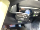 【レーダークルーズコントロール】高速道路での長距離走行が楽に!!自動で速度を保つクルーズコントロールが、衝突軽減システムと連携し、前方の車両を感知して車間を保つように速度調節してくれます!!
