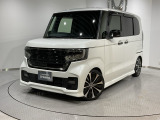 弊社は、車両販売価格に、整備代金が含まれております。納車時までにホンダの整備士がしっかりと点検整備をさせていただいておりますので、安心してお買い求めしていただけます。
