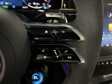 メモリー付き電動シートも装備されておりますのでシート位置を3パターン記憶できます。