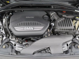 安心のBMW認定中古車は100項目の箇所を徹底的にチェック致します。機械的な箇所や電気系、コンピューターなどをご納車前に点検し、交換基準に達した部品は全て新品に修理返品した後にご納車致します。