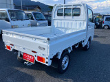 上質な中古車を各種取り揃えてございます。品質の違いを視て触れてください。