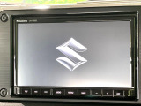 【純正8インチナビ】人気の大型8インチナビを装備。存在感のある大画面はインパクト大!ナビ利用時のマップ表示は見やすく、テレビやDVDは臨場感がアップ!いつものドライブがグッと楽しくなります♪