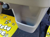 基本保証をお付けしております。また、延長保証等の有償保証もご用意しております。