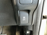 【VSA】ブレーキ時の車輪ロックを防ぐABS、加速時などの車輪空転を抑えるTCS、旋回時の横滑り抑制の3つの機能をトータルに制御!予期しないクルマの挙動の乱れを防ぐ安全装備です♪
