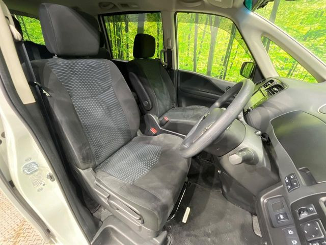 日産 セレナ 2.0 20X Vセレクション+Safety S-HYBRID の中古車詳細