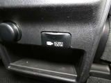 ノートパソコンなど家庭用電源の電化製品が100Wまで使用できます。