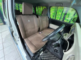 運転席シート廻りは使用感も少なく、良好な状態となっています。丁寧に使われていたことがよくわかりますね。