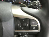 ステアリングスイッチで車両情報を切り替えて必要な情報を確認したりできます。