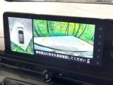 【アラウンドビューモニター】専用のカメラにより、上から見下ろしたような視点で360度クルマの周囲を確認することができます☆死角部分も確認しやすく、狭い場所での切り返しや駐車もスムーズに行えます。