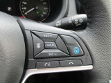 話題の運転支援装置プロパイロットが搭載されてます。アクセル、ブレーキ、ハンドルの操作をクルマがアシストしてくれます。