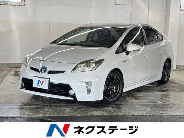 トヨタ プリウス 