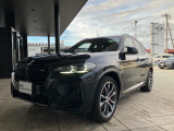BMWのお車は、&ldquo;駆けぬける歓び&rdquo;を体現しております。走行の安定性とコーナリングの良さを追求し、思い通りにハンドルの操作可能です。
