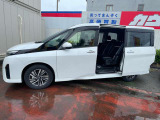 半年ごとの定期点検、車検整備をパックにした整備点検チケットも販売してます。エンジンオイル交換も含まれてます。