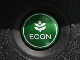 ★ECONスイッチ★ エコドライブを加速しよう!スイッチをONにすると、運転の仕方によるロスを抑え込み燃費をよくするようクルマが頑張ります(*^ー^*)燃費向上にチャレンジ♪