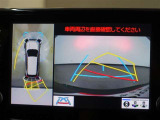 パノラミックビューモニター付きで、車両の周囲を確認することができるので安心できますね♪