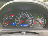 視認性の高いメーター類は、運転に必要な情報を的確に伝えてくれます。直感的に操作でき、運転に集中できます。