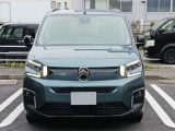お忙しく実車確認できないお客様にも安心してご購入頂けるクオリティを目指しております。全国のディーラーで保証が受けられます。