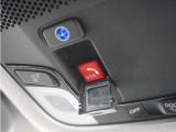 ◆新世代コネクテッド技術「Honda CONNECT」搭載。緊急時にオペレーターのサポートを受けることも可能です。