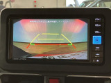 バックカメラを装備!運転席から見えにくい部分をナビの画面に映して、安全に操作が出来ます♪