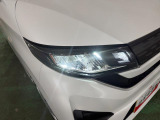 LEDヘッドライトなので夜間の運転も安心ですね