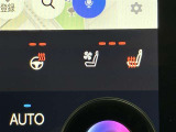 シートエアコン付です。シートを暖めたり冷やしたりできる、快適装備の一つ。 暑い夏もシートが冷える冬も快適にドライブが楽しめそうですね。