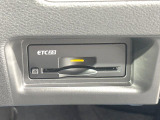 【ETC】高速道路の料金所をストレスなく通過!話題のスポットやサービスエリアに多い「スマートIC」利用時は必須のアイテムです。当店でセットアップを実施、ご納車当日からすぐにご利用いただけます!