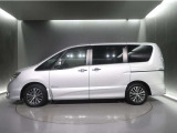 セレナ 2.0 ハイウェイスター S-HYBRID 