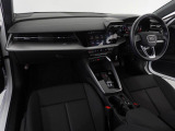 Audi Approved有明店は正規ディーラーであることはもちろんの事、保険代理店でもあります。セールススタッフは保険の有資格者ですので保険のご相談もお任せください。