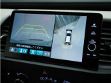 ◆マルチビューカメラシステム◆運転席から見えにくい後方などをナビ画面で確認でき運転を支援するシステムです!