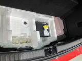 【パンク修理キット剤】こちらのお車にはパンク修理キット剤ついております♪
