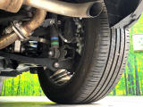 お車を安心してお乗りいただく為には、足回りの定期点検が欠かせません。サービスサポート(有償保証)では無料点検もご提供しており、安心のカーライフをお過ごしいただけるサポート体制が整っています。