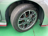 タイヤサイズは195/55R16純正アルミホイール付き!(夏タイヤ装着)冬タイヤ、ホイール注文も承っております☆