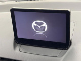 【純正ナビ】人気の純正ナビを装備しております。ナビの使いやすさはもちろん、オーディオ機能も充実!キャンプや旅行はもちろん、通勤や買い物など普段のドライブも楽しくなるはず♪