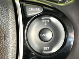 【クルーズコントロール】高速道路もラクラク走行。アクセルを離しても一定速度で走行ができ、長距離運転時の負担を軽減!加速・減速も簡単なスイッチ操作で調整できます。
