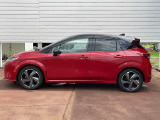 それは、上質をまとったコンパクト!コンパクトカーの常識を変える力強く美しいシンプルなデザインが好評です(^^♪安全性も360&deg;セーフティアシスト(全方位運転支援システム)を標準搭載。