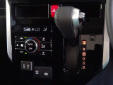 電動パーキングブレーキ・ブレーキホールドを装備してます。ホールド機能は信号待ちが多い一般道で疲労軽減になり、大好評です!