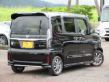 外装も丁寧に磨いております。是非1度実車をご覧ください!