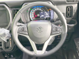 【ステアリングスイッチ】運転中、前方から目線をそらすことなく、オーディオ等の操作が可能な便利機能!安心&快適なドライブを演出してくれます♪