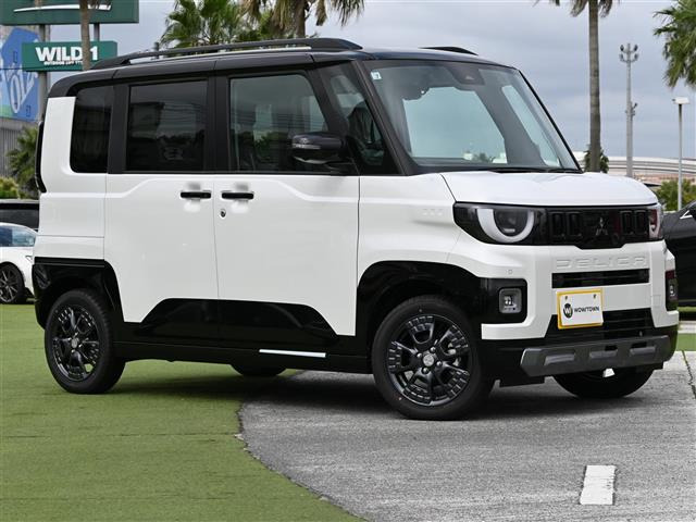 デリカミニ T プレミアム 4WD 修復歴無し