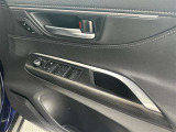 運転席のパワーシートはメモリー機能付き