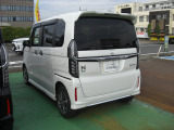 N-BOXカスタム L 4WD 
