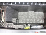 もしもの時のパンク修理キット。空気バルブに薬剤を入れて電動コンプレッサで空気を送り込むだけなので危険な作業や体力が少なくてすみます。ですがあくまで応急処置の為本修理が必要です。