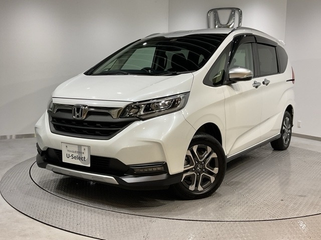 フリード+ 1.5 ハイブリッド クロスター 4WD 