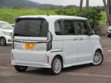 外装も丁寧に磨いております。是非1度実車をご覧ください!