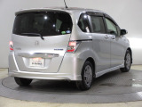 ボディクリーニング後、愛車をピカピカの状態へ保護するコーティング「ブライトパック」がおススメです!水垢がつきにくく、手入れがしやすくなりますよ!いつも愛車をきれいにしておきたい方におススメです。