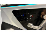 自動車保険に関しても、メルセデス・ベンツ専用のプログラムをご用意しております。飛び石や落下物などでのフロントガラスの修理が必要となった場合、最大で9万円分の補償を致します。