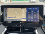 【純正ナビ】専用設計で車内の雰囲気にマッチ!ナビ利用時のマップ表示は見やすく、いつものドライブがグッと楽しくなります!