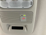 あおり運転をされても安心!緊急通報も可能、ボタンを押すだけでオペレーターにつながるSOSコール付。(別途登録費用が必要となります。)