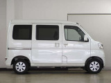 軽マートの車は全車安心の保証付!!自信があるのでできるんです♪整備工場、板金工場、完備♪